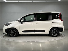 シエンタ HEV Z 7ニンノリ