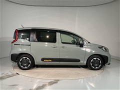 シエンタ Z 7ニンノリ