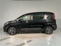 シエンタ HEV Z 4WD 5ニンノリ