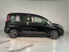 シエンタ HEV Z 4WD 5ニンノリ