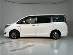 エスクァイア ハイブリッド Gi