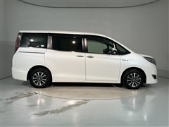 エスクァイア ハイブリッド Gi