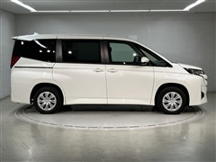 ノア X クルマイス2メイシヨウ 4WD