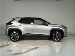 ヤリスクロス HEV Z