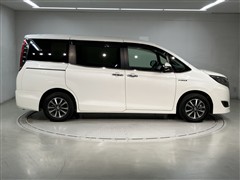 エスクァイア ハイブリッド Gi