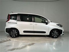 シエンタ HEV Z 5ニンノリ