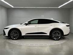 クラウンクロスオーバーGレザーPKG