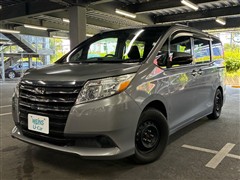 トヨタ ノア X ディライトプラス 7ニン