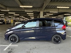 フリード ハイブリッド G