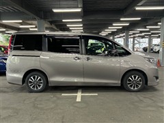 エスクァイア Gi プレミアムPKG