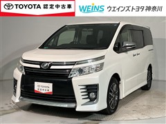 トヨタ ヴォクシー ZS キラメキ 8ニンノリ