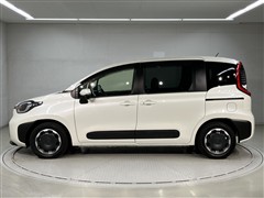 シエンタ HEV Z 5ニンノリ