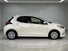ヤリス HV Z