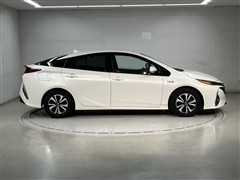 プリウスPHV Aユーティリティ+