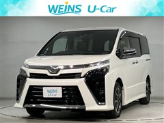 トヨタ ヴォクシー ZS キラメキ3 7ニン