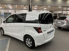 フリードスパイク GジャストSEL