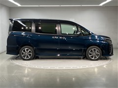 ヴォクシー ZS キラメキ3 7ニン