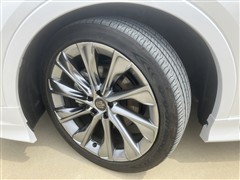 クラウンクロスオーバーG-ADレザー