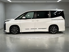 ヴォクシー HEV S-Z