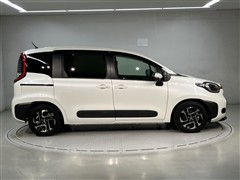 シエンタ HEV Z 5ニンノリ