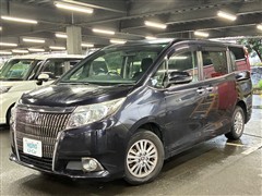 トヨタ エスクァイア Xi 8ニンノリ
