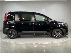 シエンタ HEV Z 5ニンノリ