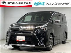 トヨタ ヴォクシー ZS キラメキ3 7ニン