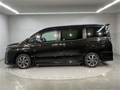 ヴォクシー ZS キラメキ3 7ニン