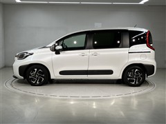 シエンタ HEV Z 5ニンノリ
