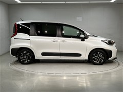 シエンタ HEV Z 5ニンノリ