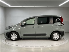 シエンタ HEV G 5ニンノリ