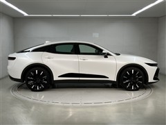 クラウンクロスオーバー RS