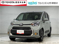 トヨタ シエンタ HEV Z 4WD 7ニンノリ