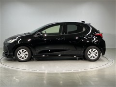 ヤリス ハイブリッド G
