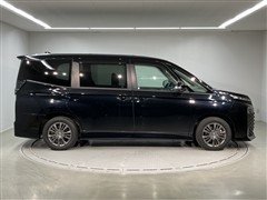 ヴォクシー HV S-G 7ニンノリ