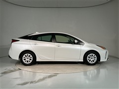 プリウス Sセーフティプラス2