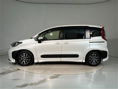 シエンタ HEV Z 5ニンノリ