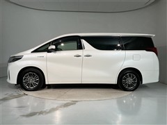 アルファードHV EXEラウンジ