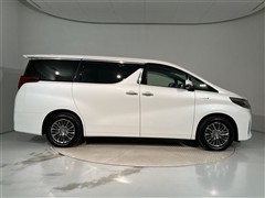 アルファードHV EXEラウンジ