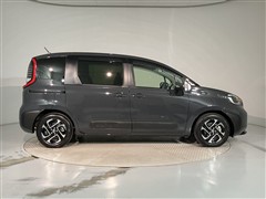 シエンタ HEV Z 7ニンノリ