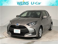 トヨタ　ヤリス HV X