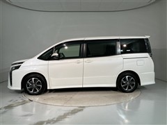 ヴォクシー ZSサイドリフトアップ