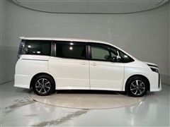 ヴォクシー ZSサイドリフトアップ