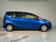 シエンタ HV X 7ニンノリ