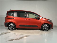 シエンタ HEV Z 7ニンノリ