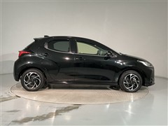 ヤリス ハイブリッド Z