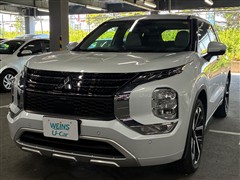 三菱　アウトランダーPHEV P