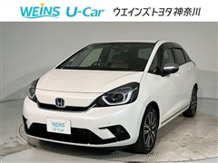 ホンダ フィット e:HEV リュクス
