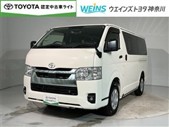 トヨタ ハイエース DX GL-PKG 5ドア