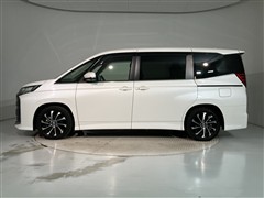 ノア HEV S-Z